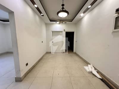 3 Bed DD Apartment Available For Rent