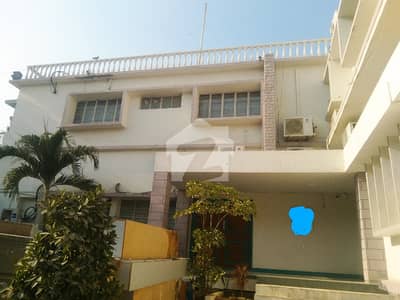 Reasonably-Priced 2000 Square Yards House In PECHS Block 6, Karachi Is Available As Of Now