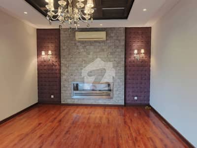 1 Kanal Full House For Rent In DHA Phase 8 Ex Park View