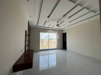 1 Kanal Beautiful Full House For Rent In DHA Phase 7