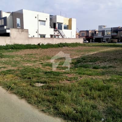 20 Marla Residential Plot For Sale In Woods Block In Paragon City Lahore