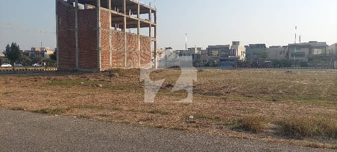 Facing Park 8 Marla Commercial Plot For Sale In Orchard 1 Block In Paragon City Lahore Cantt Facing Park 8 Marla Commercial Plot For Sale In Orchard 1 Block In Paragon City Lahore Cantt