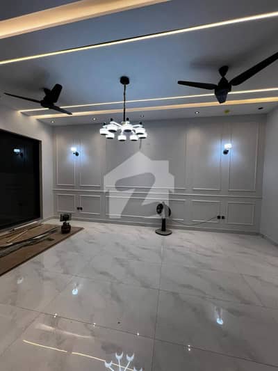 5 Marla Beautiful House For Rent In DHA 9 Town