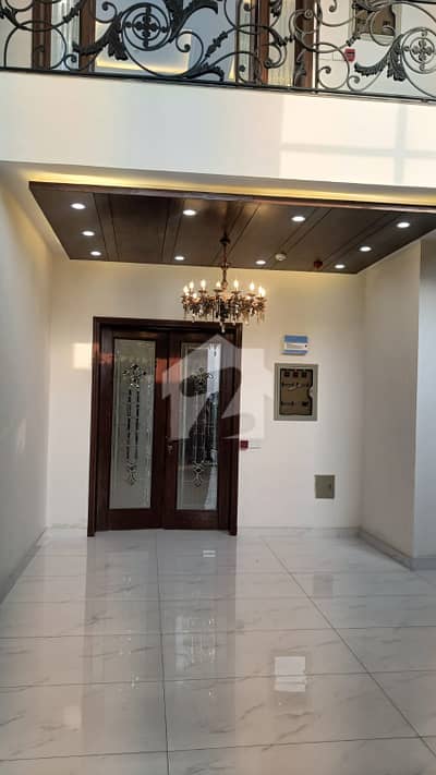 ڈی ایچ اے فیز 7 ڈیفنس (ڈی ایچ اے),لاہور میں 3 کمروں کا 1 کنال بالائی پورشن 1.4 لاکھ میں کرایہ پر دستیاب ہے۔