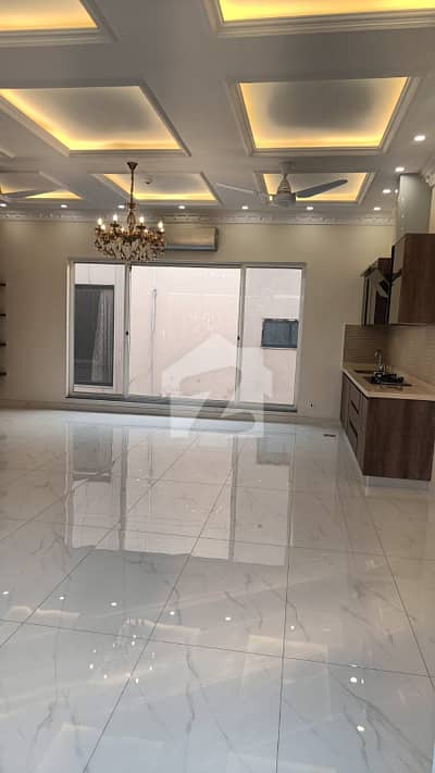 1 Kanal Lower Lock Upper Portion For Rent In DHA Phase 7