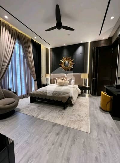 10 MARLA BRAND NEW FURNISHED HOUSE FOR RENT