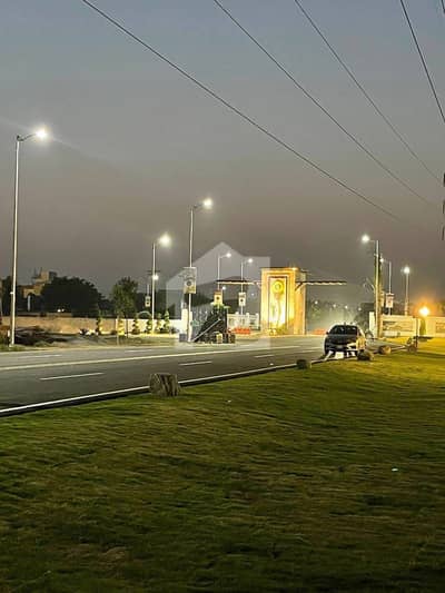 ڈیوائن انکلیو کینال روڈ,فیصل آباد میں 7 مرلہ رہائشی پلاٹ 1.82 کروڑ میں برائے فروخت۔