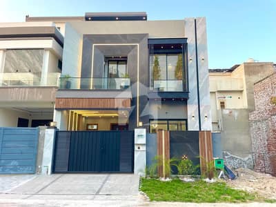 Well-constructed Brand New House Available For sale In Royal Orchard Well-constructed Brand New House Available For sale In Royal Orchard