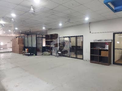 Factory For Rent 450 Sq Yard Independent Factory P& T Colony Near Chamra Chowrangi 250kw Power