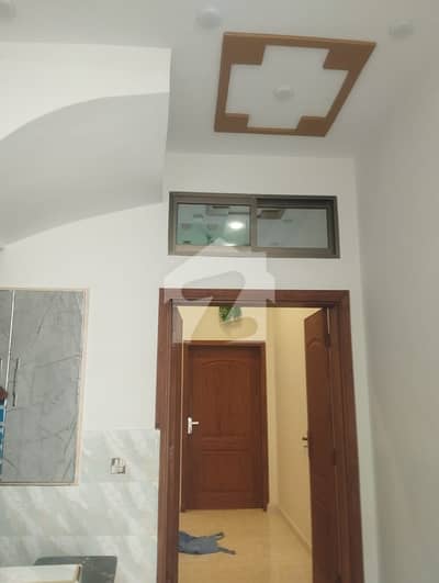 کیولری گراؤنڈ لاہور میں 3 کمروں کا 2 مرلہ مکان 1.85 کروڑ میں برائے فروخت۔