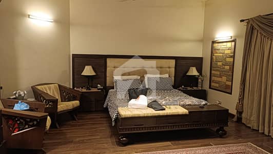 666 Sq Yds Bungalow For Sale | DHA Phase 7 666 Sq Yds Bungalow For Sale | DHA Phase 7