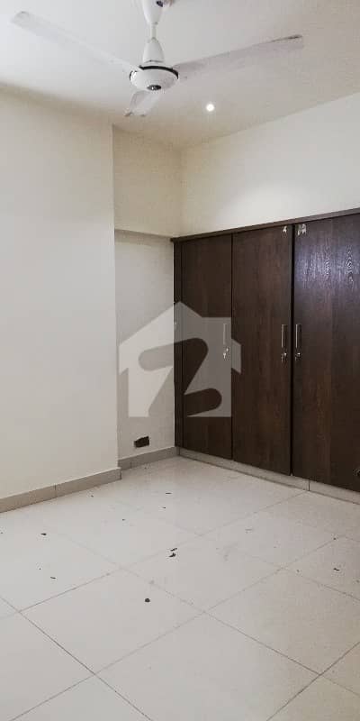 Apartment With 3 Bed Dd For Sale Builder Condition