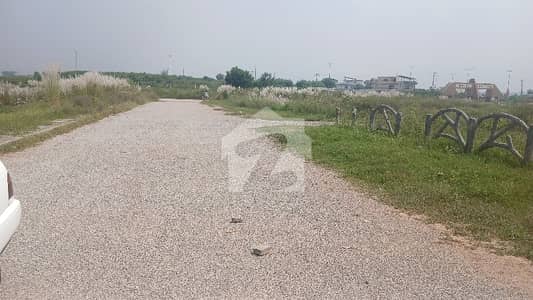 Park Enclave Phase 2 Plot Size 50*90 Park Facing Nd Sun Facing For Sale