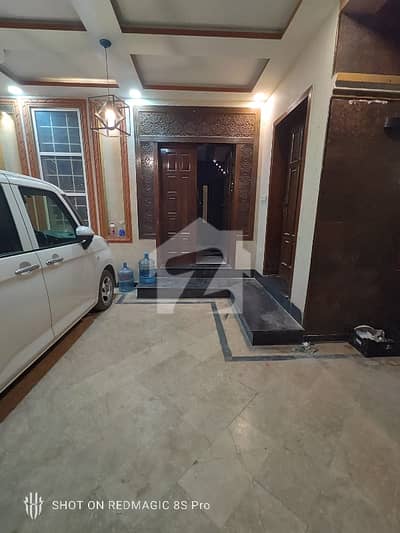 میڈیا ٹاؤن ۔ بلاک سی میڈیا ٹاؤن,راولپنڈی میں 6 کمروں کا 10 مرلہ مکان 5.15 کروڑ میں برائے فروخت۔