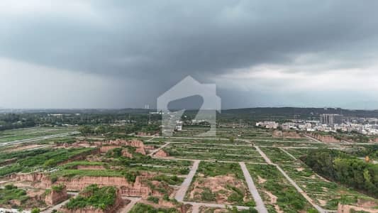 پارک انکلیو اسلام آباد میں 5 مرلہ رہائشی پلاٹ 1.4 کروڑ میں برائے فروخت۔