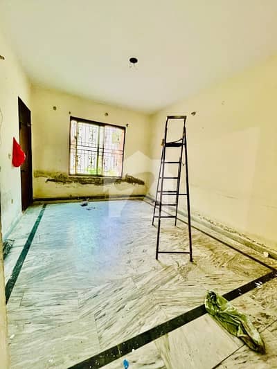 5 Marla Lower Portion For Rent In Sabzazar Near To Market Fori Rabta Keray