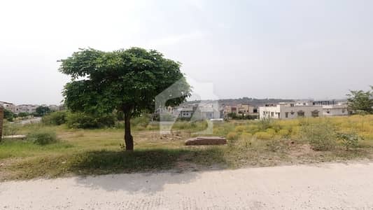 بحریہ ٹاؤن فیز 8 ۔ بلاک اے بحریہ ٹاؤن فیز 8,بحریہ ٹاؤن راولپنڈی,راولپنڈی میں 1 کنال رہائشی پلاٹ 2.75 کروڑ میں برائے فروخت۔ بحریہ ٹاؤن فیز 8 ۔ بلاک اے بحریہ ٹاؤن فیز 8,بحریہ ٹاؤن راولپنڈی,راولپنڈی میں 1 کنال رہائشی پلاٹ 2.75 کروڑ میں برائے فروخت۔