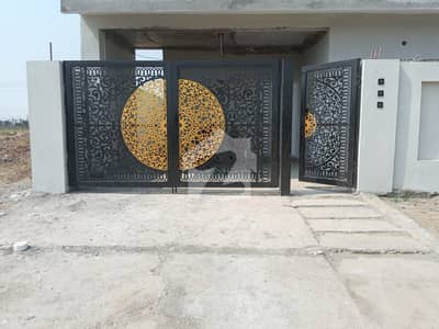 BRAND NEW 10 MARLA LOWER PORTION AVAILABLE FOR RENT IN LDA AVENUE C BLOCK LAHORE.