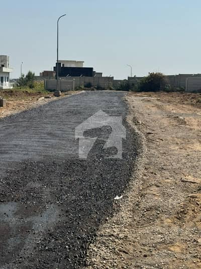 L Block 5 Marla SUNFACE KANAL Facing Possession Available Plot For Sale