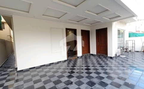 Prime Location I-8/2 Lower Portion Sized 14 Marla Is Available