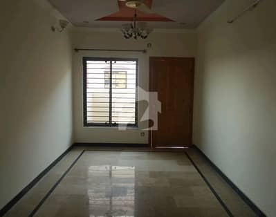 Prime Location 14 Marla Spacious House Available In I-8/3 For Sale
