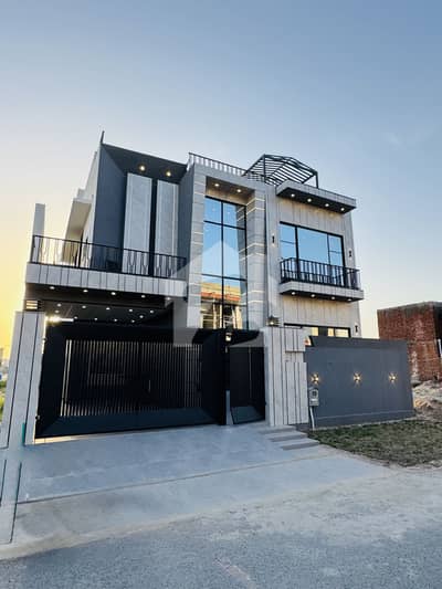 10 Marla Ultra Modern House For Sale In Sector B1 Near Masjid & Park DHA Multan