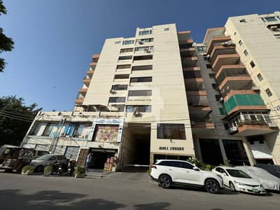 ڈی ایچ اے فیز 5 ڈی ایچ اے ڈیفینس,کراچی میں 4 کمروں کا 12 مرلہ فلیٹ 7.0 کروڑ میں برائے فروخت۔