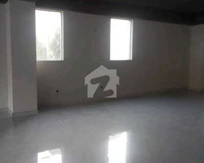 Gulberg Office For rent Sized 5300 Square Feet