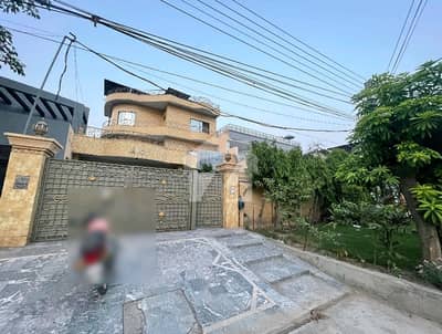 Ideal 12 Marla Upper Portion Available In Johar Town Phase 2 - Block G4, Lahore