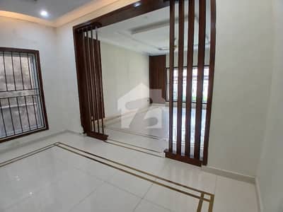 G9 Brand New 40*80,Ground Portion Available For Rent