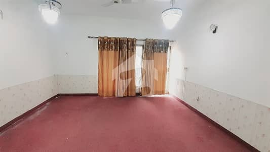 ڈی ایچ اے فیز 1 - بلاک پی فیز 1,ڈیفنس (ڈی ایچ اے),لاہور میں 4 کمروں کا 10 مرلہ مکان 4.1 کروڑ میں برائے فروخت۔ ڈی ایچ اے فیز 1 - بلاک پی فیز 1,ڈیفنس (ڈی ایچ اے),لاہور میں 4 کمروں کا 10 مرلہ مکان 4.1 کروڑ میں برائے فروخت۔