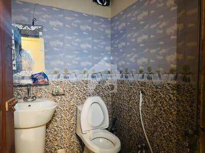 E-11 For Sale 1Bedroom Rs 40 Lac