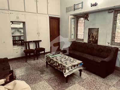 Prime Location 01 Kanal House For Sale With Basement