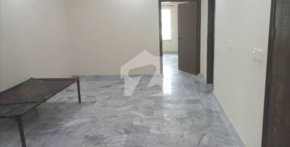 Upper Portion Available For Rent
