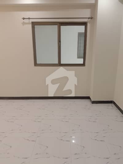 Madina Tower 3 Bedroom Apartment Available For Rent Is Good Location Family Building.
