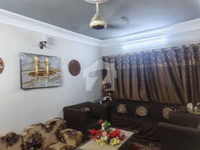 Gulshan Iqbal Block 13. D. Shumail Centre. 3 Bed. D. D Flat For Sale.