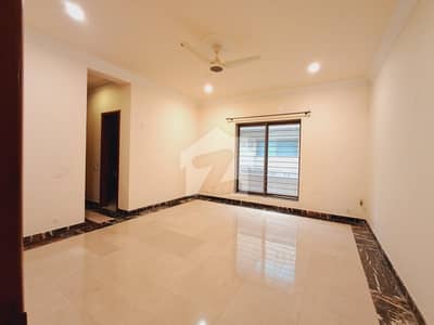 A beautiful triple story house for rent in f10