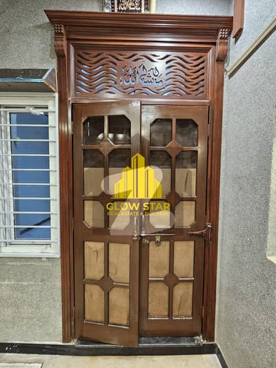 1.5 Storey House Gas Sector House For Sale