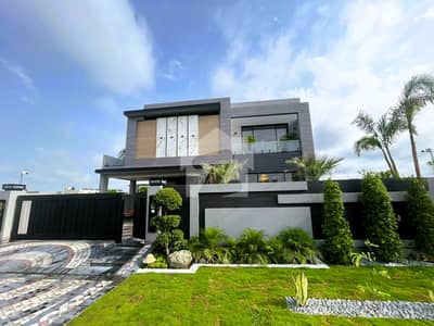Modern Comfort & Style 20 Marla House for Sale in DHA Phase 7