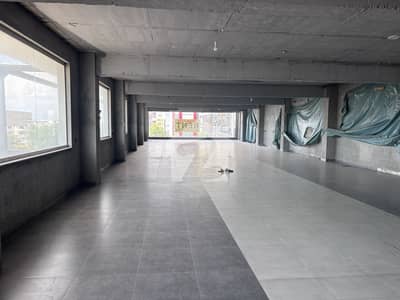 جی ٹی روڈ اسلام آباد میں 1 کنال Studio دکان 3.7 لاکھ میں کرایہ پر دستیاب ہے۔