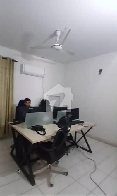 Allama Iqbal Town 10 Marla Upper Floor Office Use Available For Rent