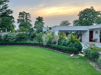 Brand New Owner Built 4 Kanal House Semi Furnished in Green Fort 2