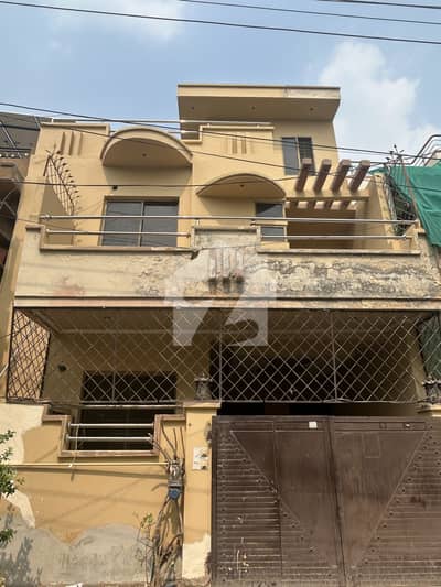 5 MARLA FULL HOUSE FOR RENT FOR OFFICE & FAMILY JOHAR TOWN PHACE 2