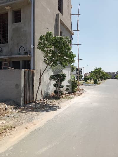 Plot For Sale Near To Plot # 280 E