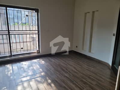 10 Marla CORNER House Near PARK For Sale In Paragon City Orchard 1 Block