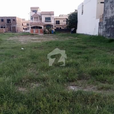 7+3.5 Marla A Category Land Paid Corner Boulevard Solid Property For Builders Location