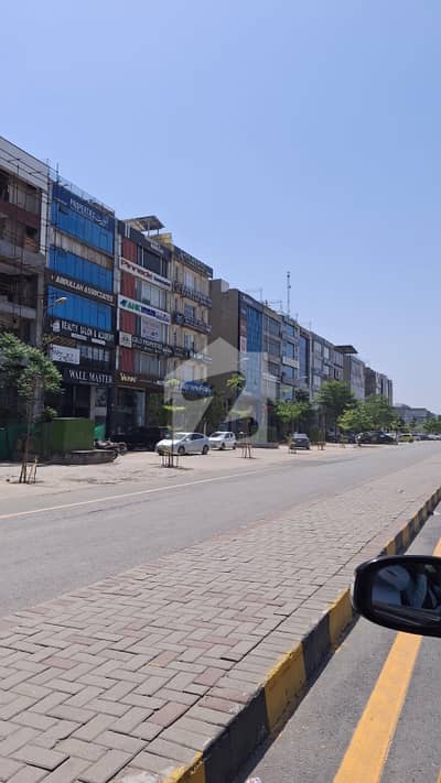 Mega Investment Opportunity 7 Floor Commercial Building on Main Boulevard, DHA Phase 6