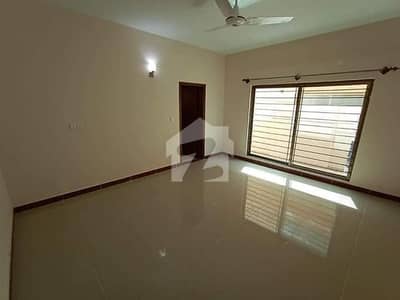 House For Sale Askari 6 Brand New Near Park 375 Yds