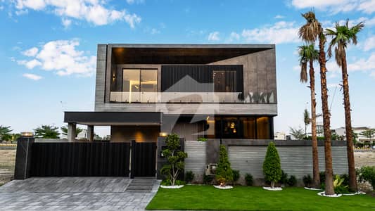 1 KANAL MODERN DESIGN BANGALOW FOR RENT IN DHA PHASE 5