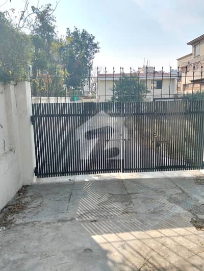 Investor Alert Premium F-6 Margalla View Property for Sale Sector F-6, Islamabad Margalla Facing | 3-Side Open | Near Main Road